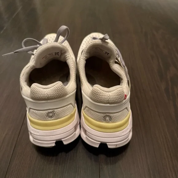 On CLOUDSWIFT 2.0 Women's RUNNING Shoes WHITE LIMELIGHT - Picture 3 of 7